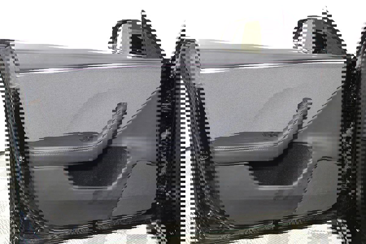 Used 2024 Tesla Model 3 Standard Range image 26