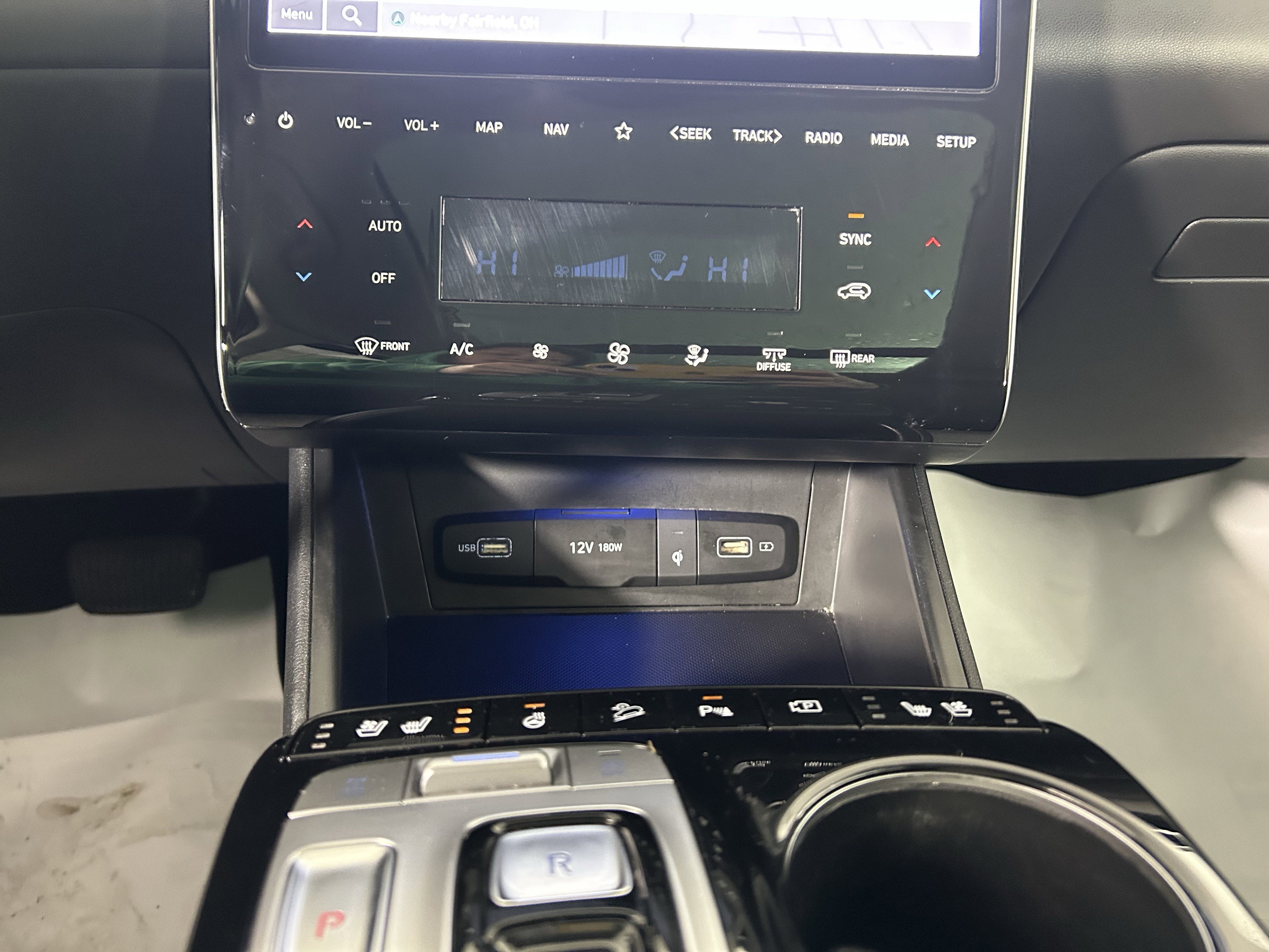 Used 2024 Hyundai Tucson Limited image 31