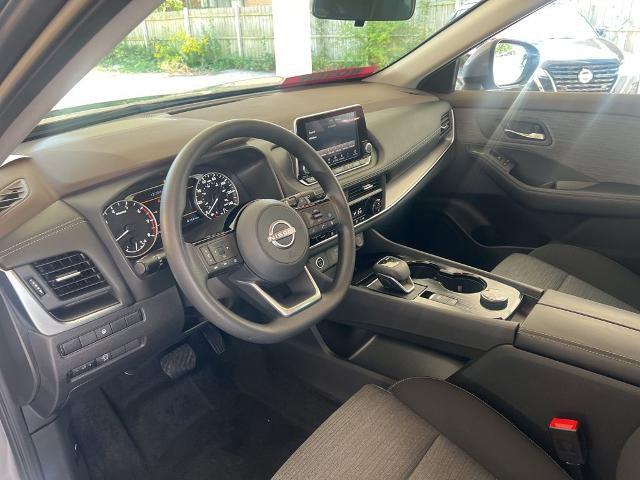 Certified 2023 Nissan Rogue SV image 6