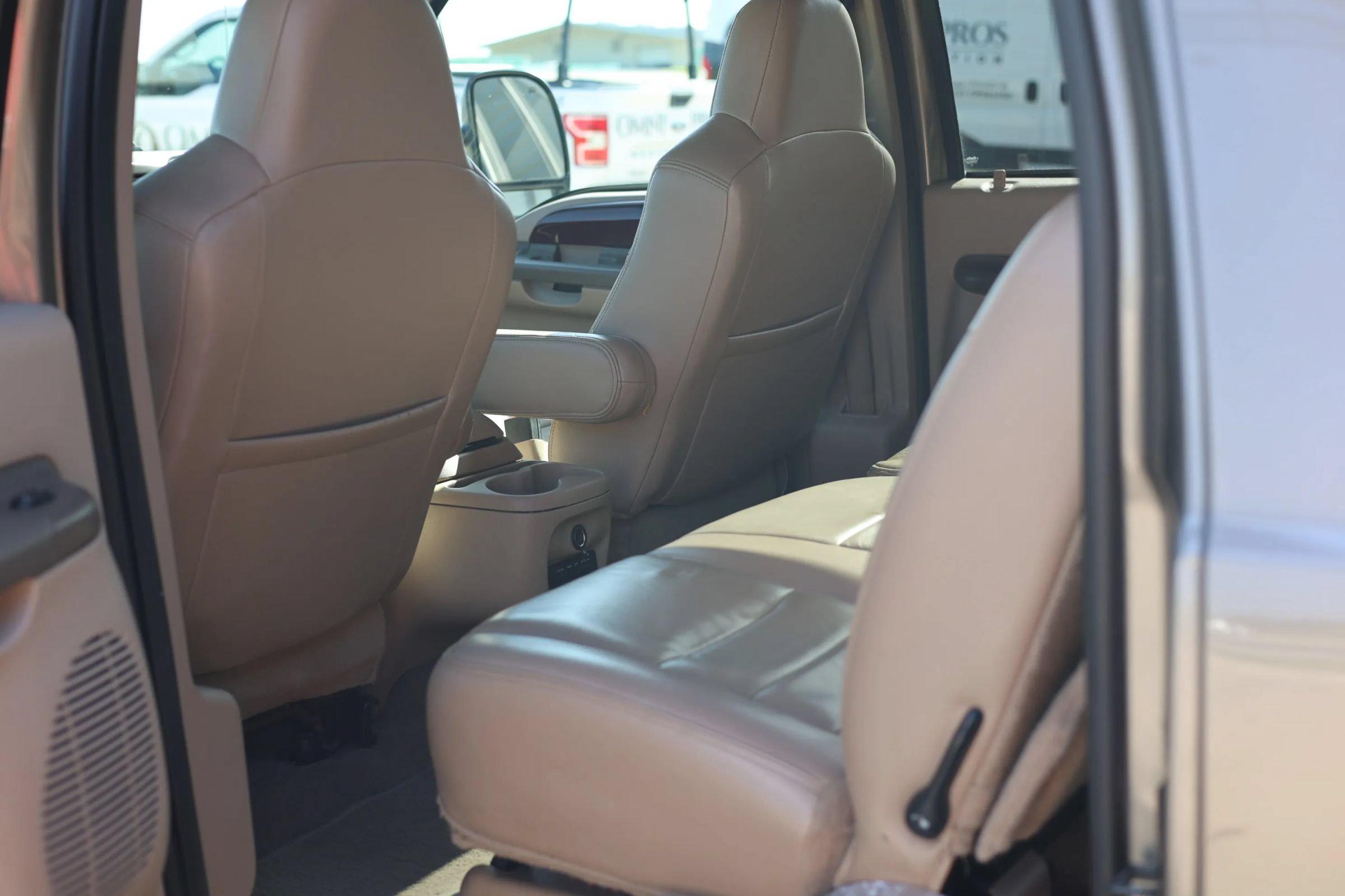 Used 2004 Ford Excursion Limited AWD/4WD image 19