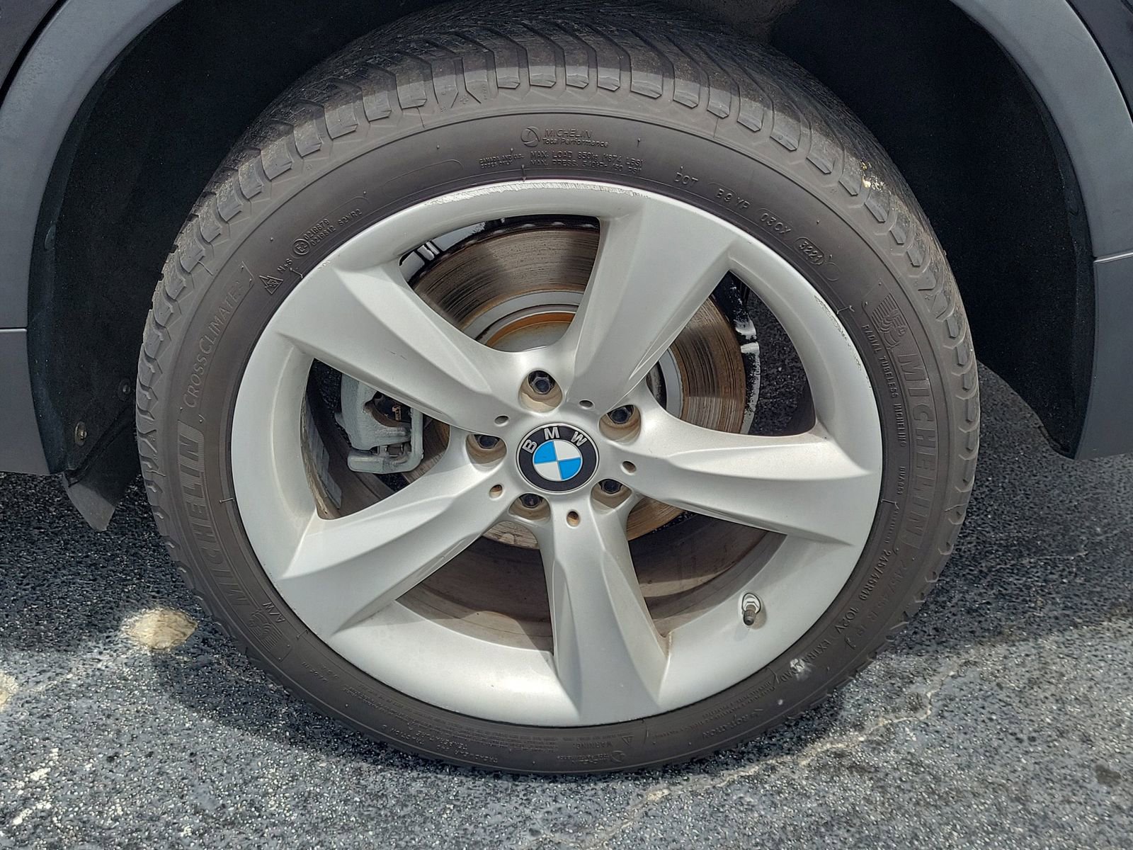 Used 2017 BMW X3 sDrive28i RWD image 8