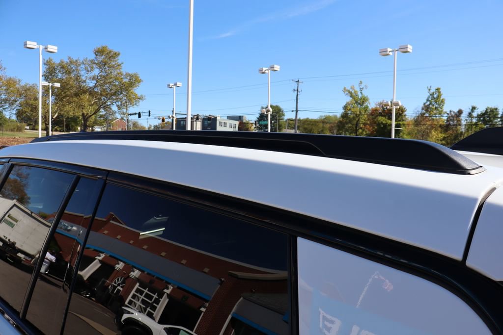 Used 2024 Jeep Grand Cherokee L Altitude image 27