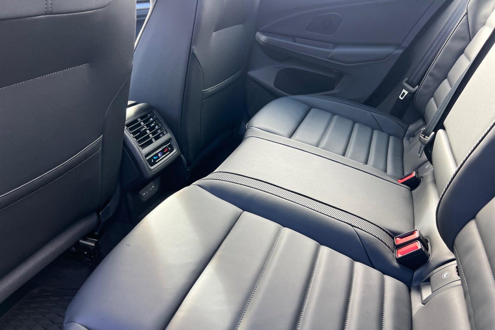 New 2026 Volkswagen Golf image 12