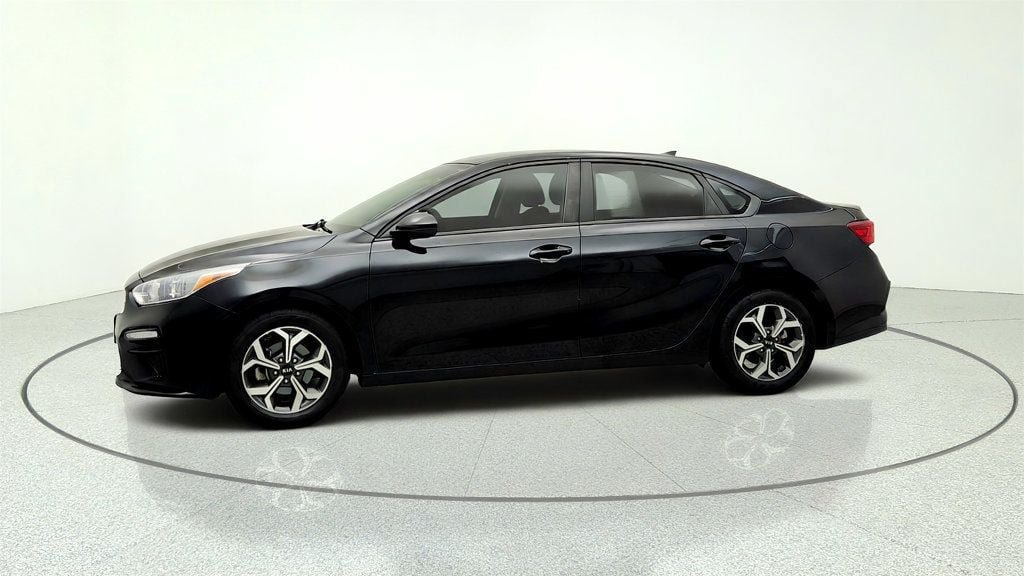Used 2019 Kia Forte LXS FWD image 8