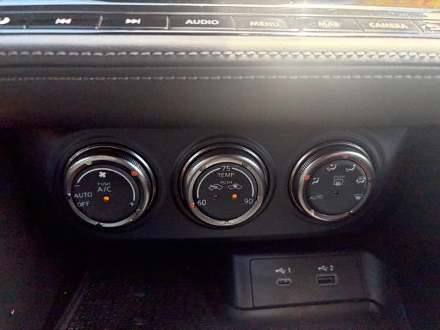 Used 2024 Nissan Z NISMO w/ Floor Mat Package RWD image 22