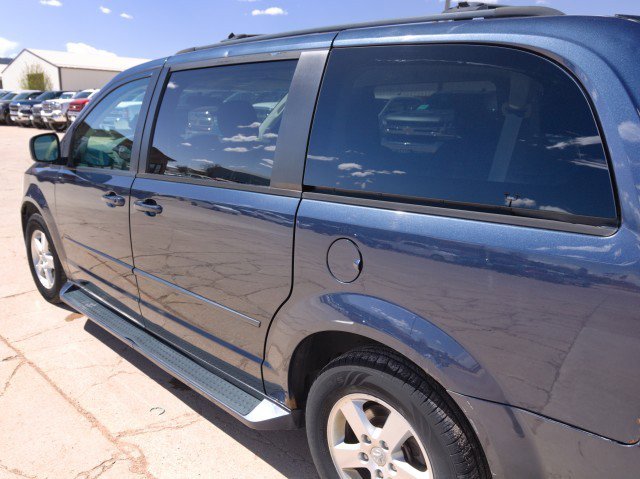Used 2009 Dodge Grand Caravan SE image 8