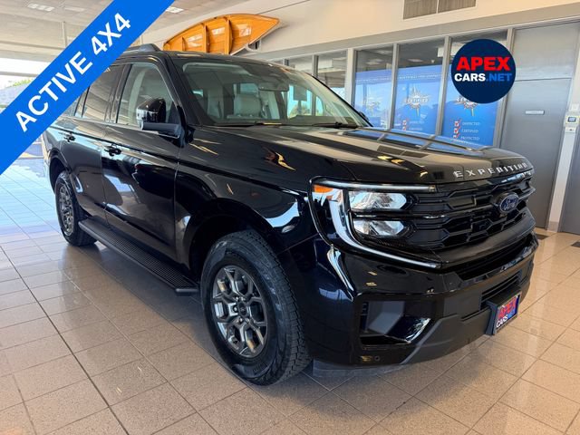 Used 2026 Ford Expedition Active AWD/4WD image 1