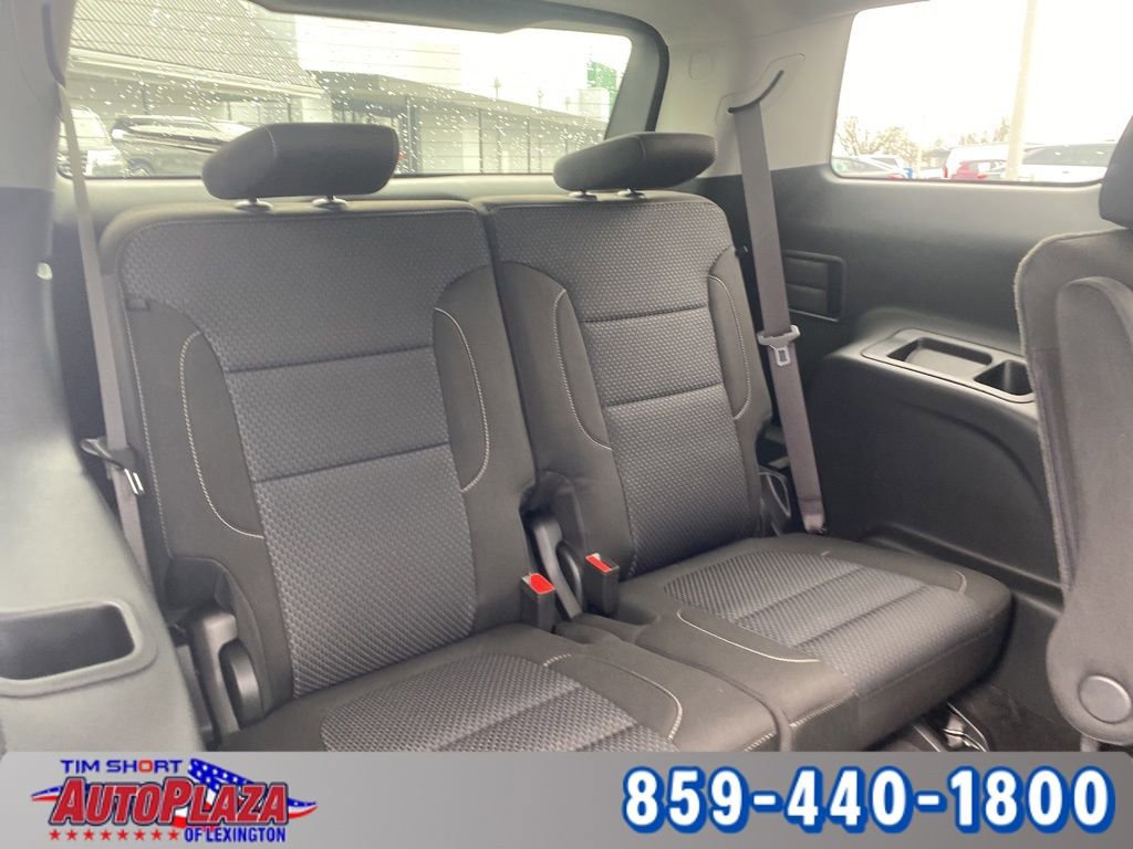 Used 2023 GMC Acadia SLE w/ Driver Convenience Package image 25