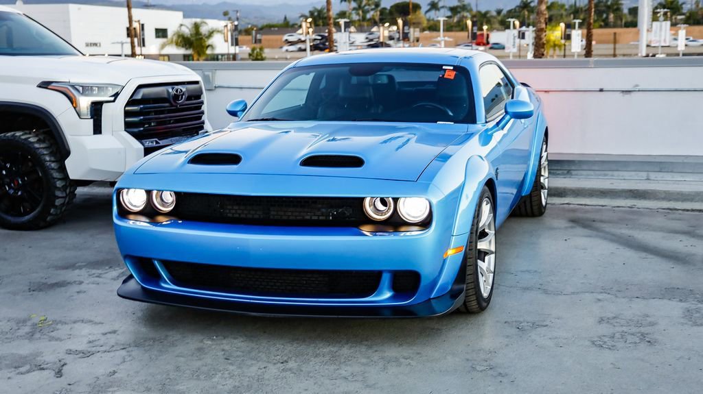 Used 2023 Dodge Challenger SRT Hellcat image 4