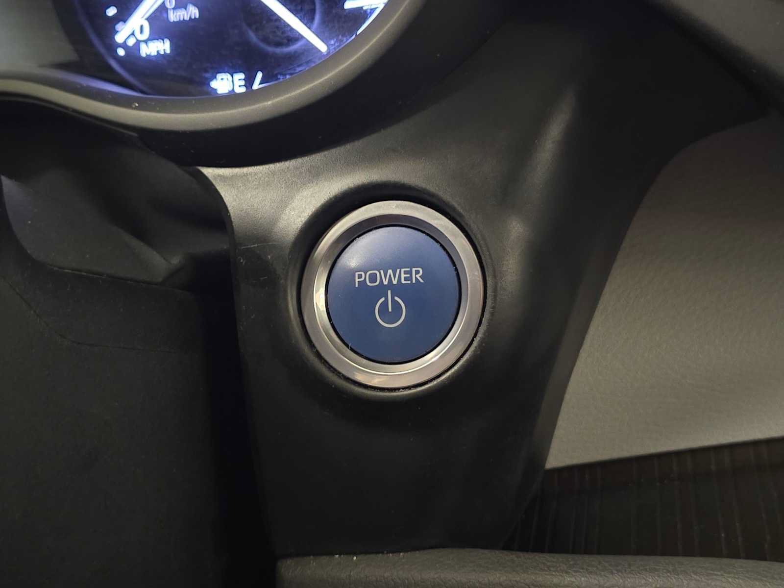 Used 2021 Toyota Sienna XLE w/ XLE Plus Package FWD image 34