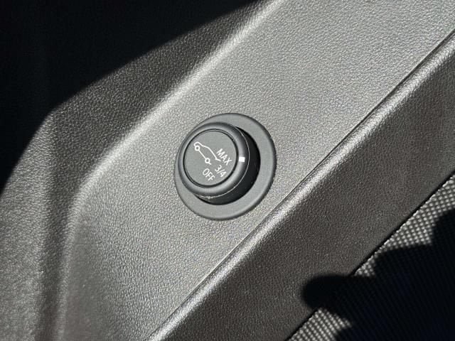 Used 2021 Chevrolet Equinox LT FWD image 18
