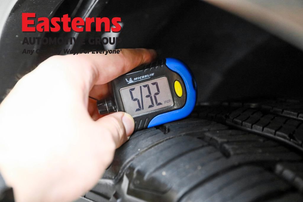 Used 2022 Nissan Rogue SV image 26