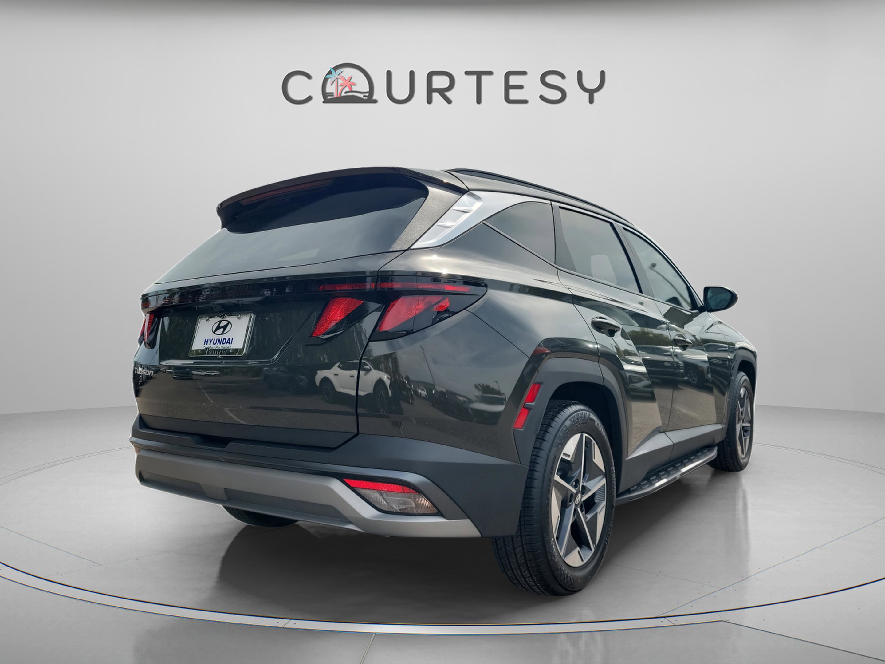 New 2026 Hyundai Tucson SEL image 4