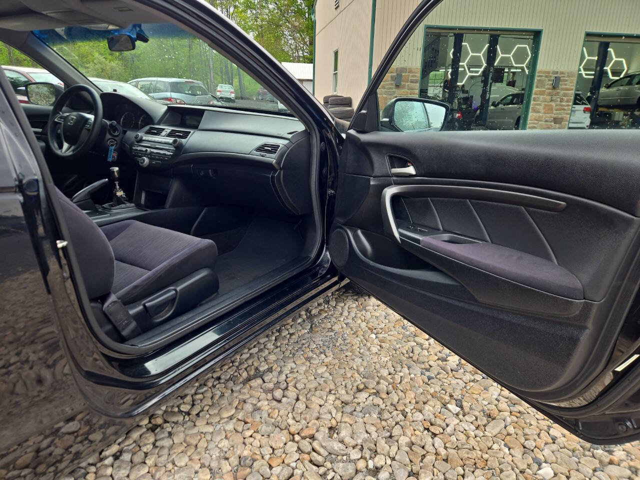 Used 2011 Honda Accord LX-S image 18