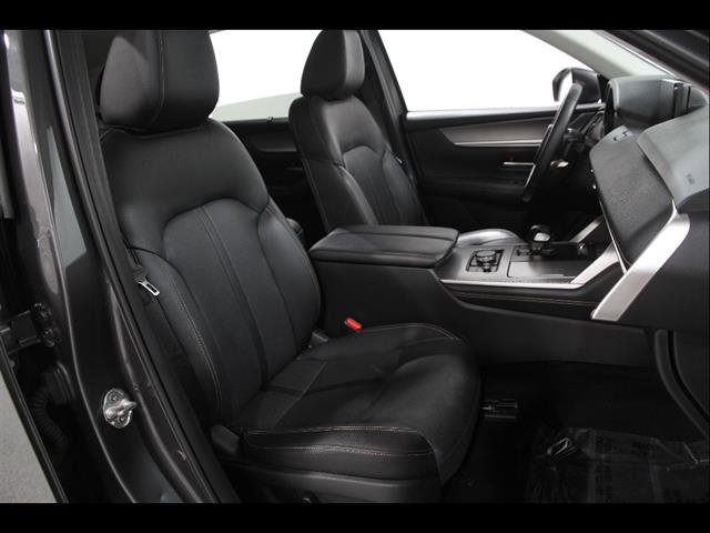 Certified 2024 MAZDA CX-90 3.3 Turbo w/ Preferred Plus image 16