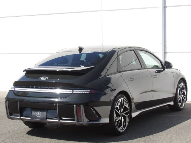 Used 2024 Hyundai Ioniq 6 SEL RWD image 6