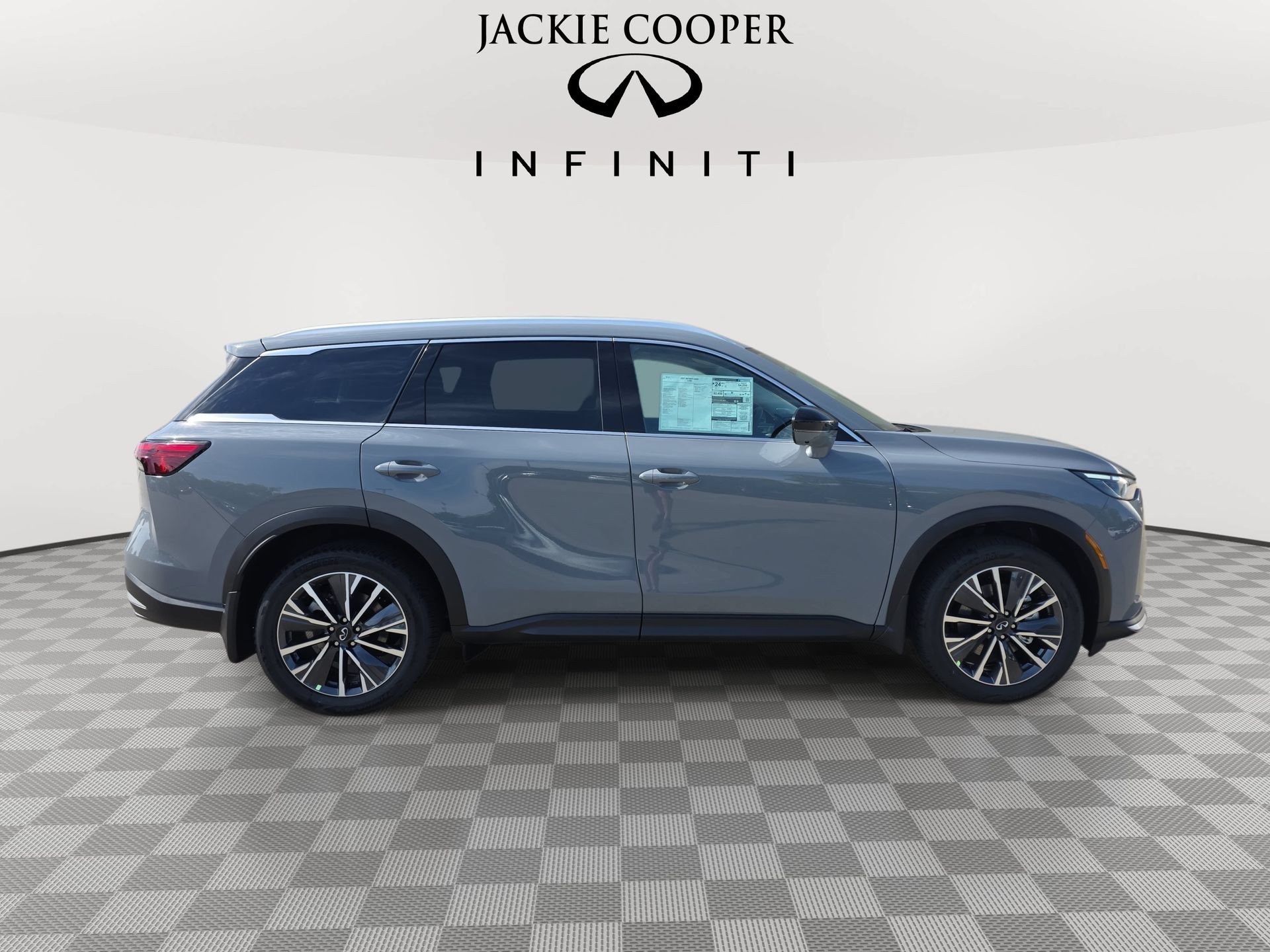 New 2027 INFINITI QX60 Luxe w/ Cargo Package FWD image 4