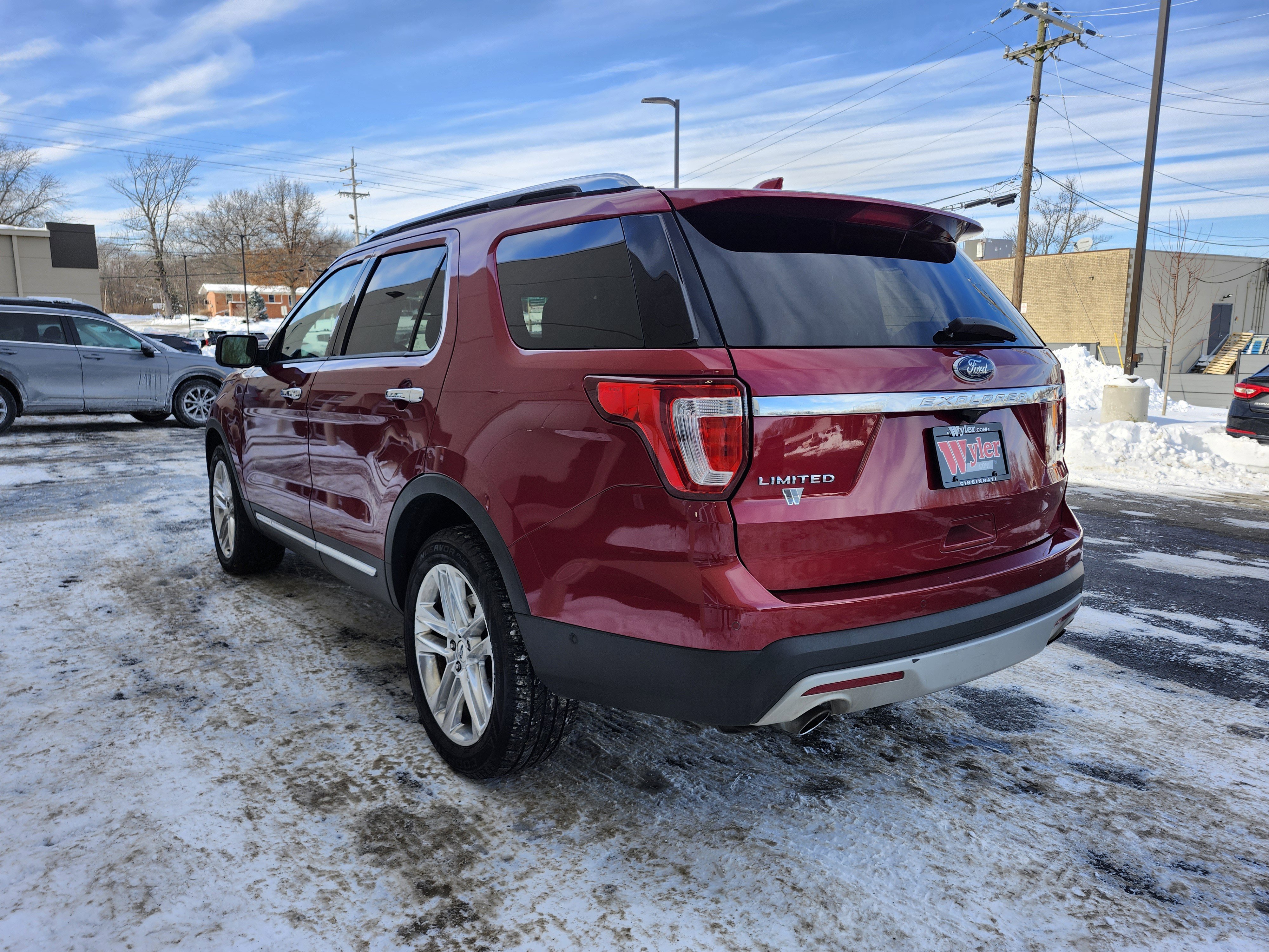 Used 2016 Ford Explorer Limited w/ Equipment Group 301A image 31