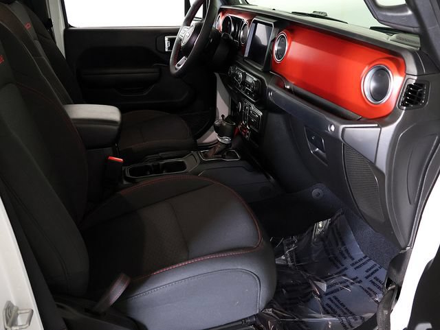 Used 2023 Jeep Gladiator Rubicon w/ Cold Weather Group AWD/4WD image 34