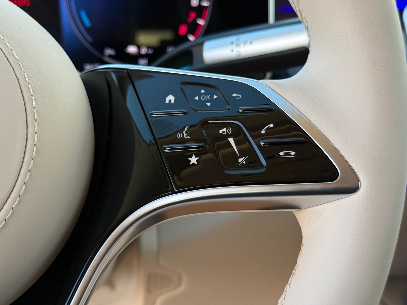New 2026 Mercedes-Benz S 580e 4MATIC Sedan image 24