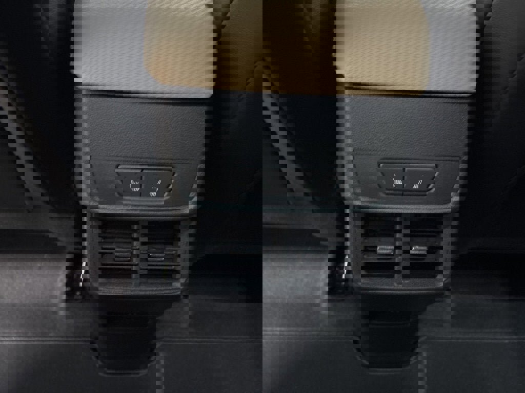 New 2026 Chevrolet Equinox ACTIV w/ Convenience Package III image 29