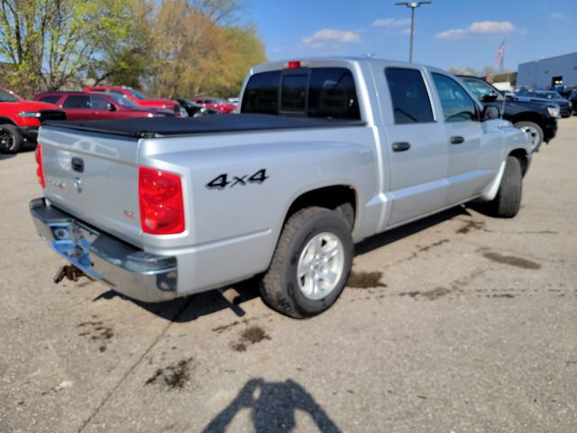 Used 2005 Dodge Dakota SLT w/ Interior Convenience Group image 3
