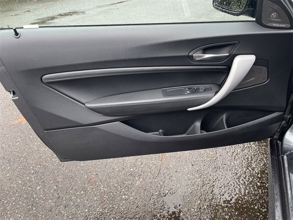 Used 2018 BMW M240i xDrive Coupe image 23