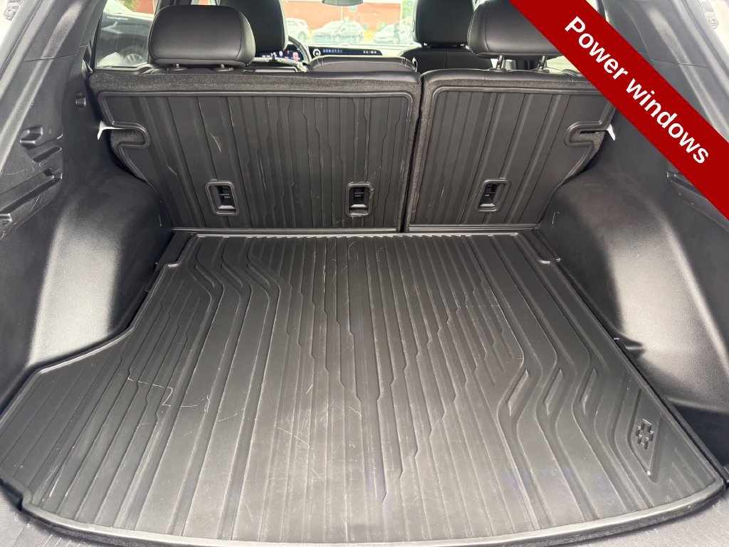 Used 2024 Chevrolet Equinox EV LT w/ LPO, All-Weather Mat Package FWD image 37
