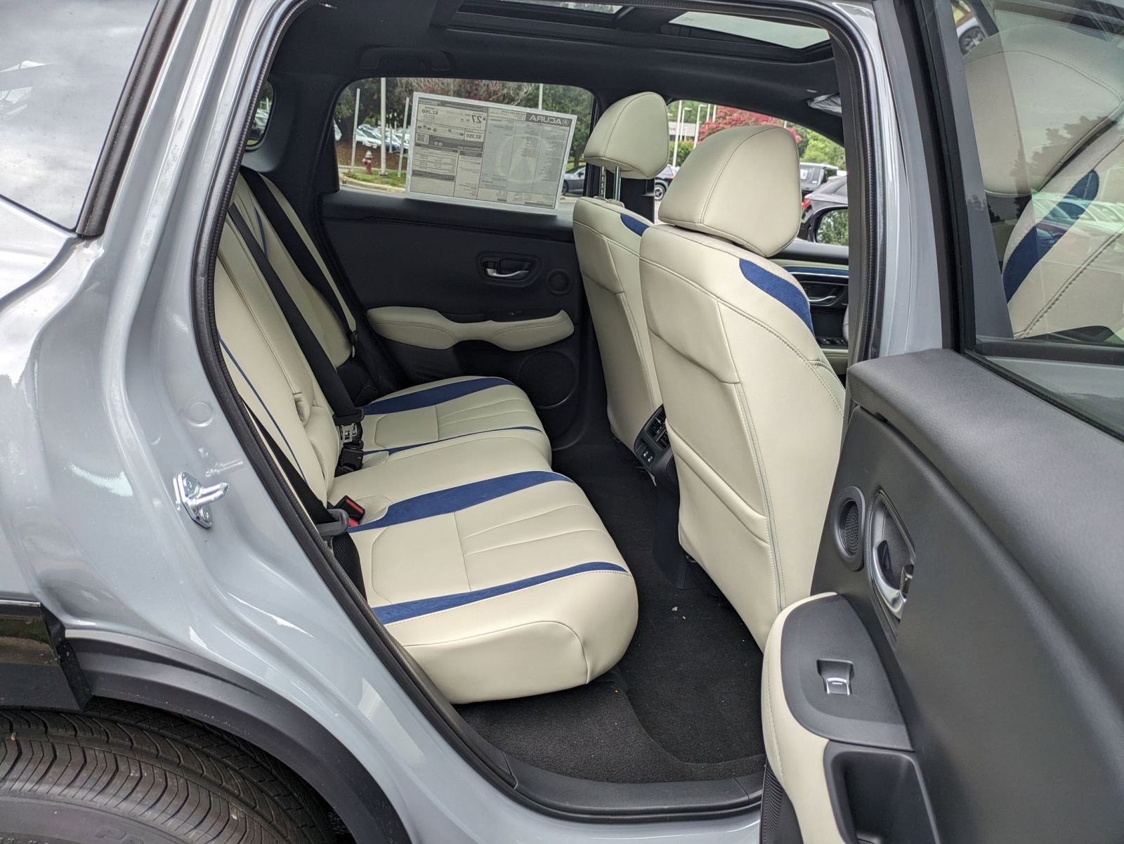 Certified 2025 Acura ADX A-Spec image 26