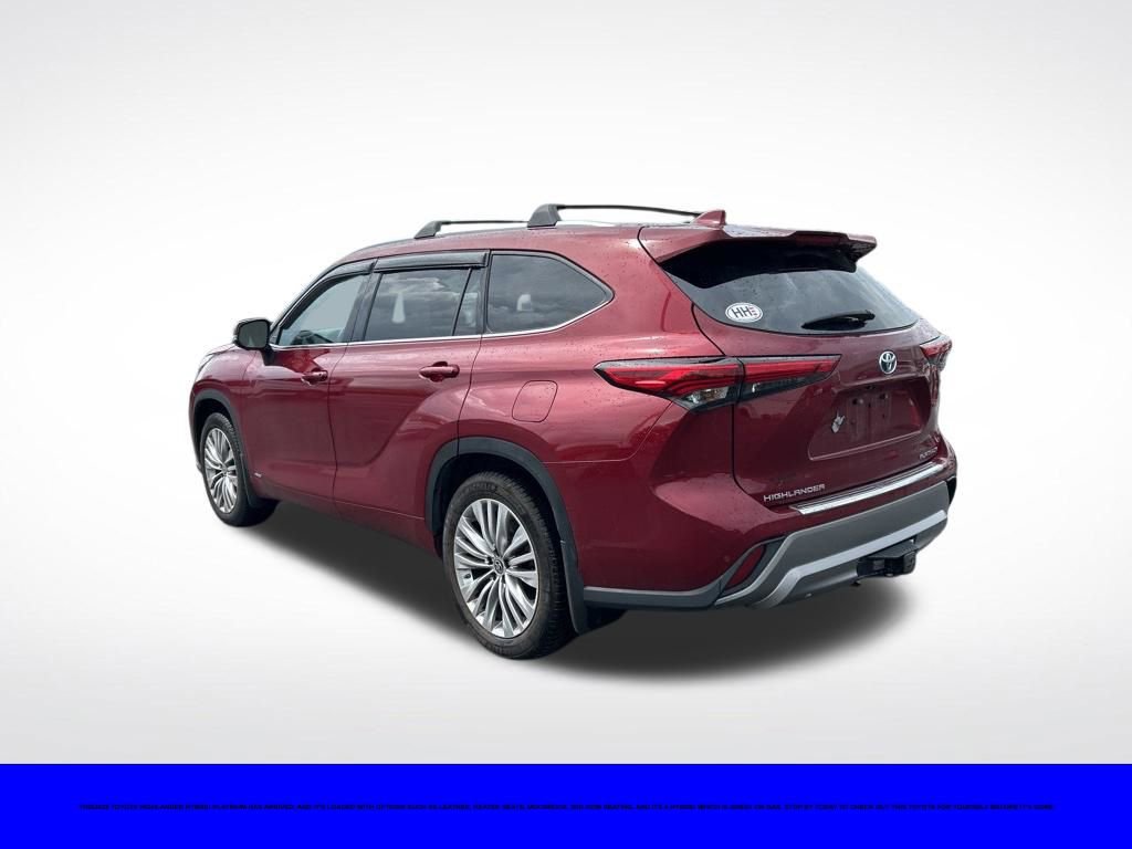 Used 2023 Toyota Highlander Platinum AWD/4WD video 3