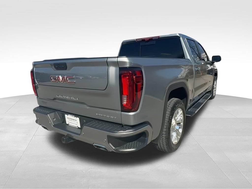 Used 2025 GMC Sierra 1500 Denali w/ Technology Package AWD/4WD image 8