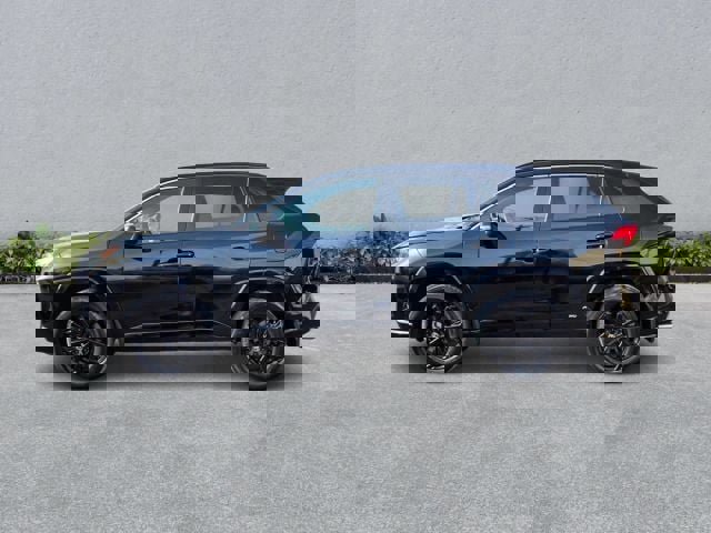 Used 2022 Toyota RAV4 SE w/ Convenience Package image 5