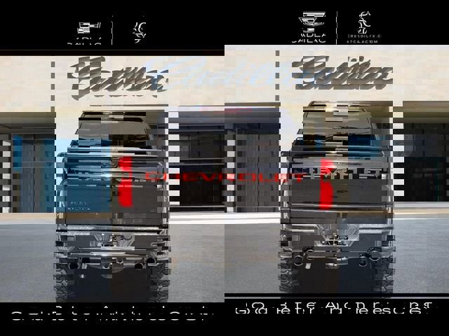 Used 2022 Chevrolet Silverado 1500 LT Trail Boss w/ Convenience Package II image 4