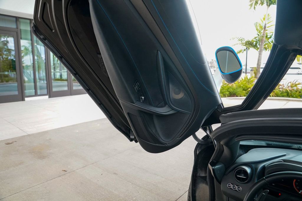 Used 2021 McLaren 765LT image 63