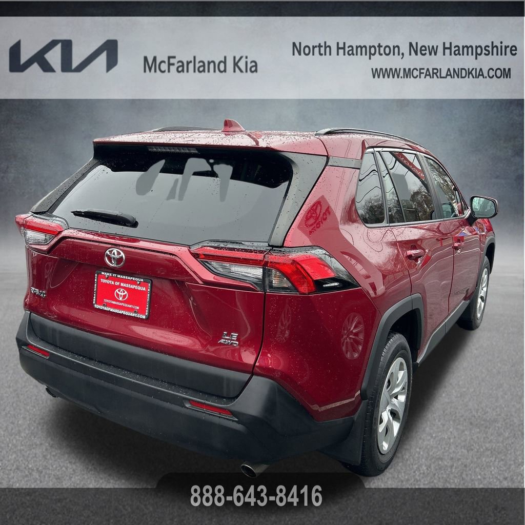 Used 2021 Toyota RAV4 LE image 5