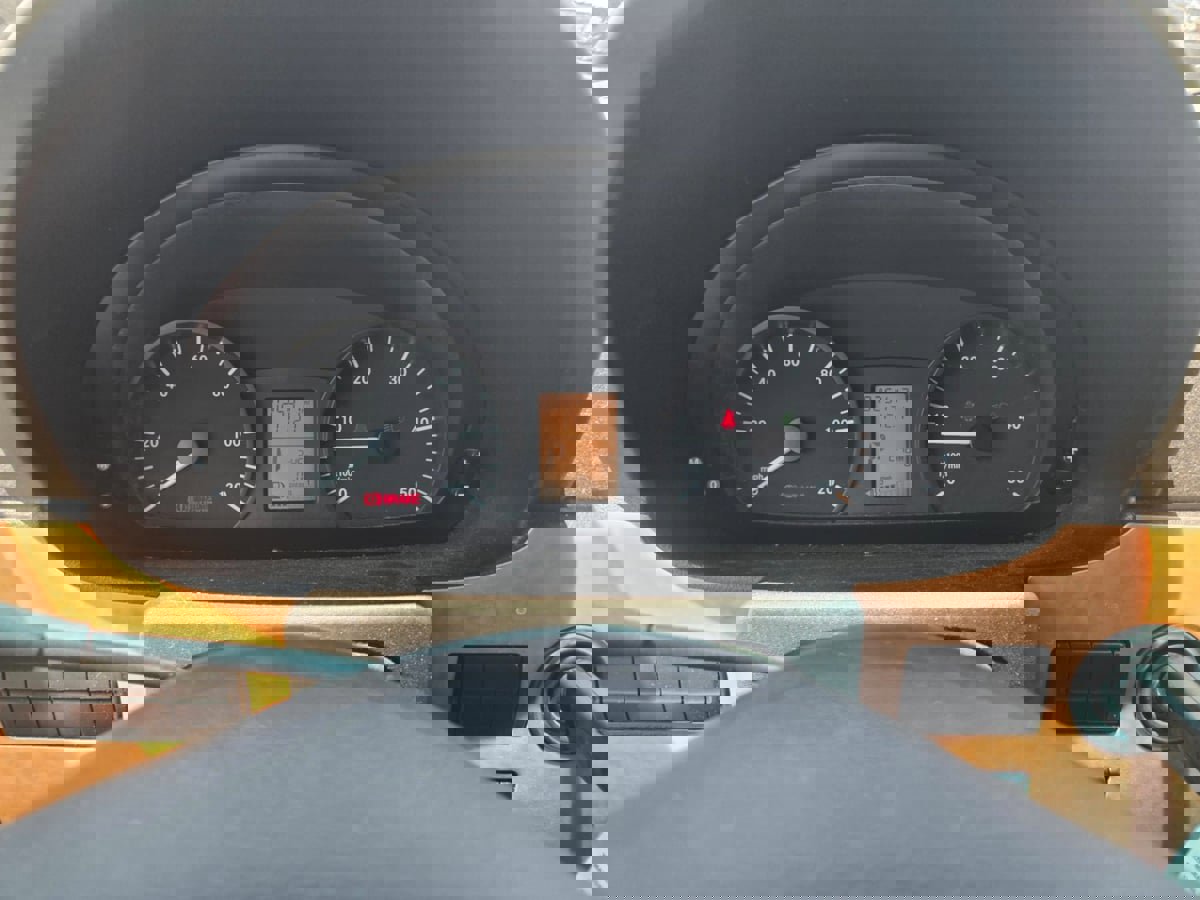 Used 2011 Mercedes-Benz Sprinter 3500 image 25