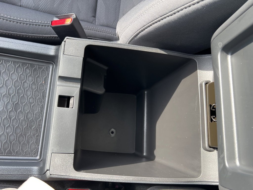 Used 2024 Nissan Frontier SV w/ Technology Package image 26