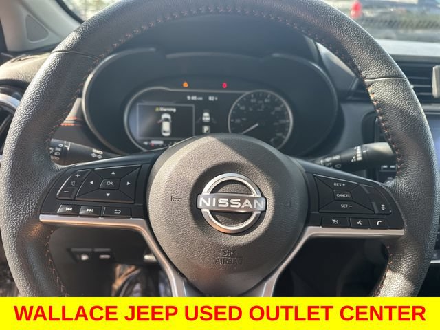 Used 2025 Nissan Versa SR w/ Trunk Package FWD image 20