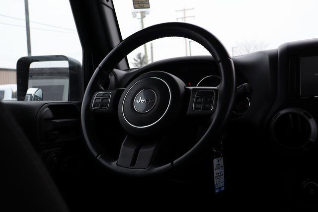 Used 2017 Jeep Wrangler Unlimited Willys image 40