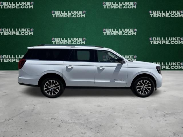 Used 2025 Ford Expedition Max Platinum AWD/4WD image 5