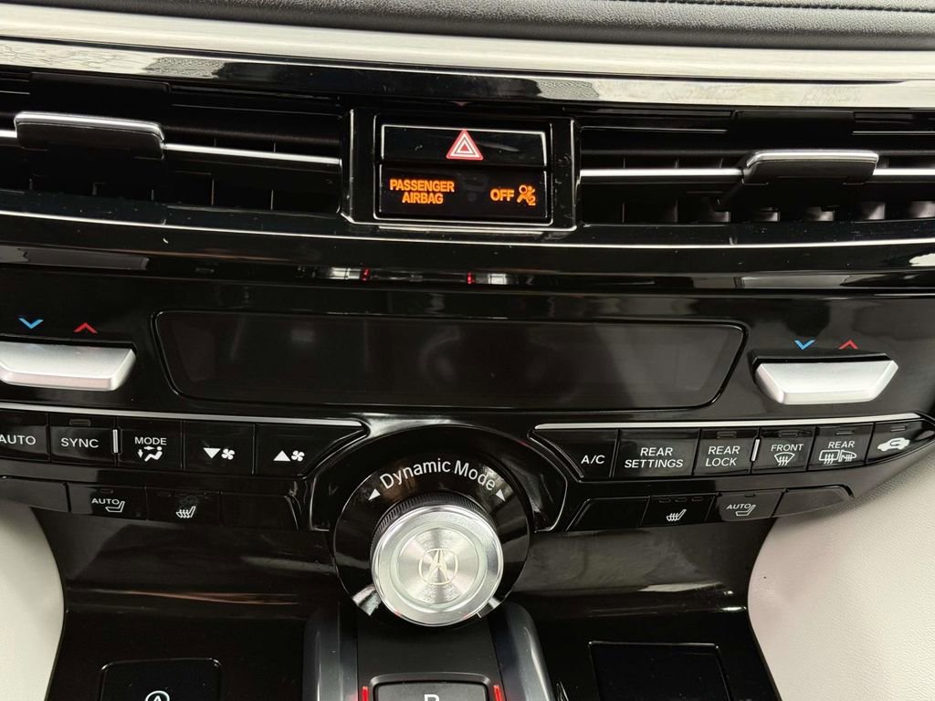 Certified 2025 Acura MDX w/ Technology Package image 22