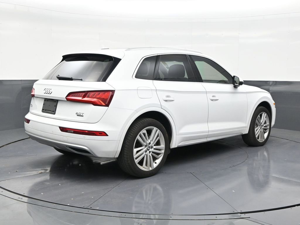 Used 2018 Audi Q5 2.0T Premium Plus w/ Premium Plus Package AWD/4WD image 5