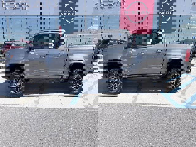 Used 2021 Chevrolet Colorado ZR2 image 2