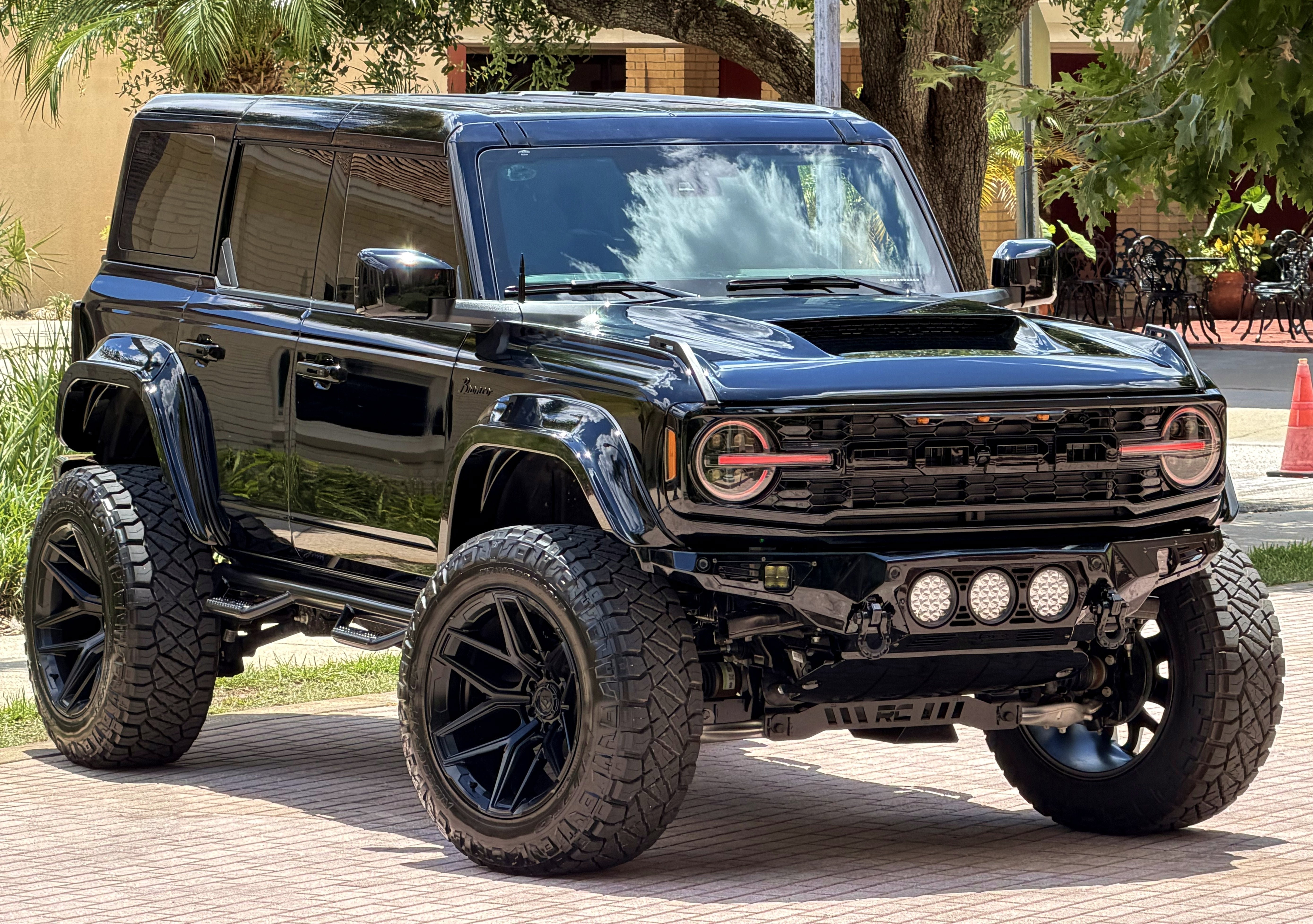 Used 2026 Ford Bronco Outer Banks AWD/4WD image 4