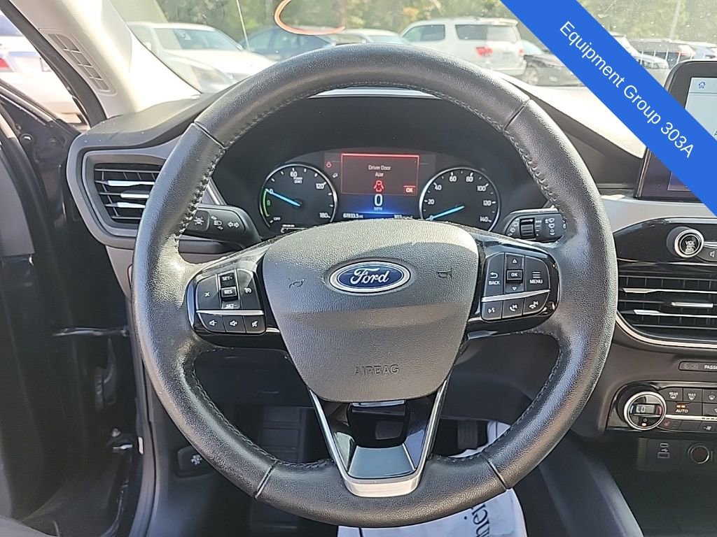 Used 2021 Ford Escape SEL image 4