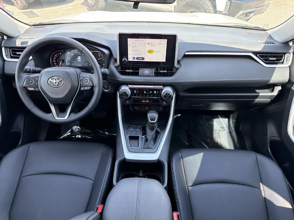 Used 2025 Toyota RAV4 XLE Premium FWD image 18