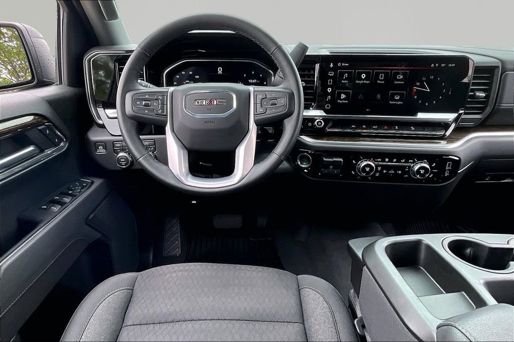 Used 2025 GMC Sierra 1500 Elevation w/ X31 Off-Road Package AWD/4WD image 5