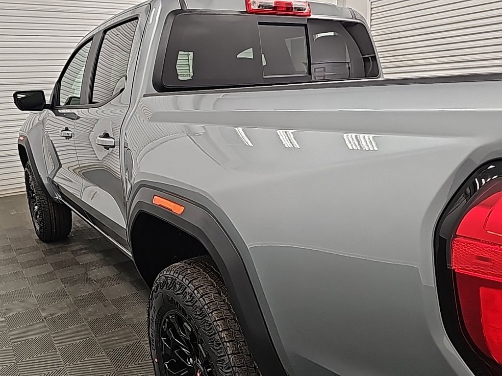 New 2026 GMC Canyon Elevation w/ Convenience Package image 6