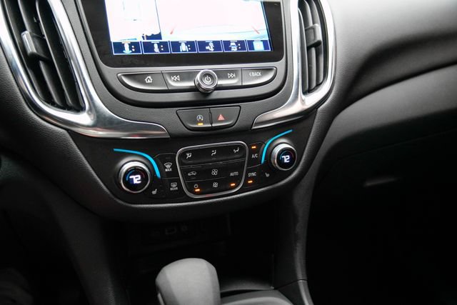 Used 2024 Chevrolet Equinox LT FWD image 8
