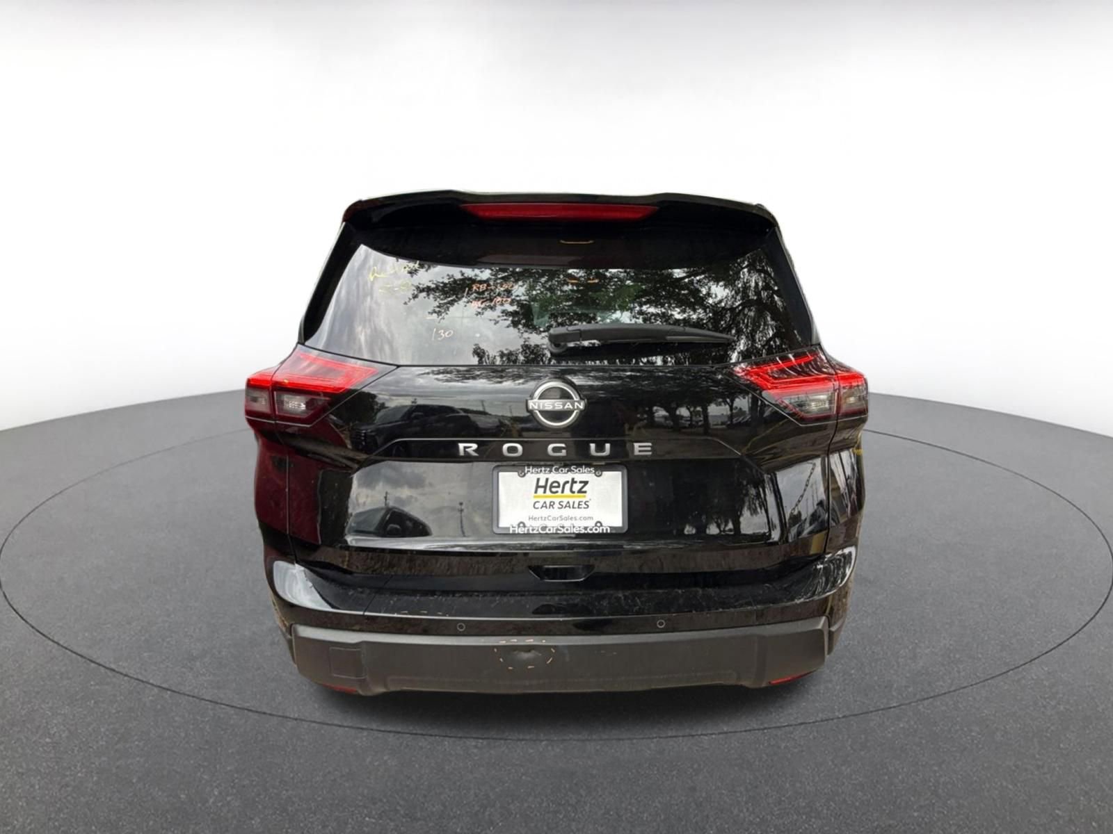 Used 2025 Nissan Rogue SV FWD image 7